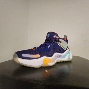 Adidas D.O.N. Issue 3 Hand-Drawn Grit/Heart Edition